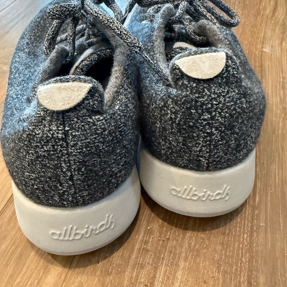 Allbirds Women’s Shoes - Picture 2 of 3